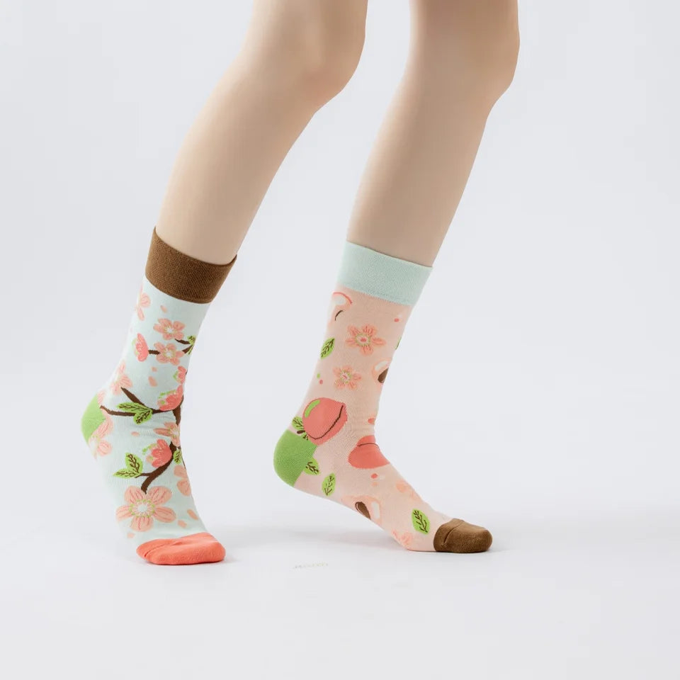 【4 Pairs】 Man Women Sock Original AB Tide Socks Colorful Cow Cotton Socks  Animals Fruits Abstract Figures Flowers Musical Notes